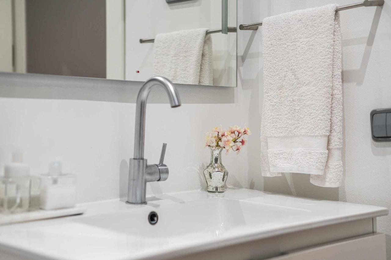 Chueca Gran Via Recoletos Libertad 24 8 Apartment Мадрид Екстериор снимка
